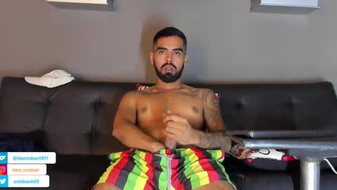 Snapshot of stephenbrown_ chatting on 03-08-25, 01:28    ................     online show from 03-08-25, 01:28