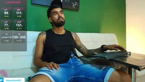 Snapshot of stephenbrown_ chatting on 10-15-25, 09:59    ................     online show from 10-15-25, 09:59