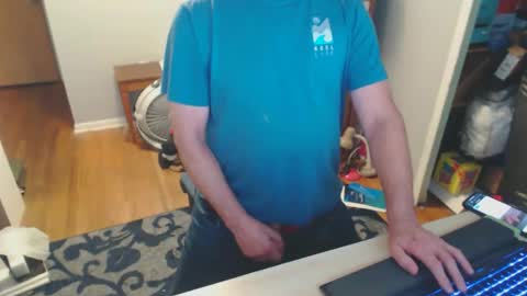 Snapshot of stephenhal9 chatting on 11-25-25, 09:04 stephenhal9 online show from 11-25-25, 09:04