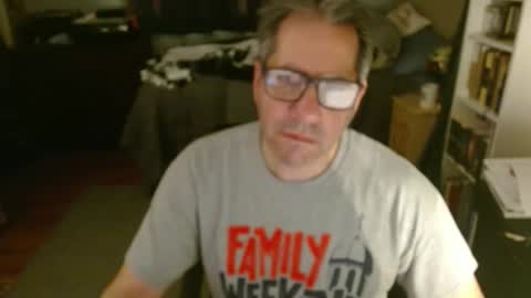 Snapshot of stephenhal9 chatting on 03-10-26, 02:27 stephenhal9 online show from 03-10-26, 02:27