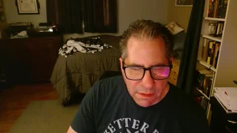 Snapshot of stephenhal9 chatting on 03-12-26, 04:51 stephenhal9 online show from 03-12-26, 04:51