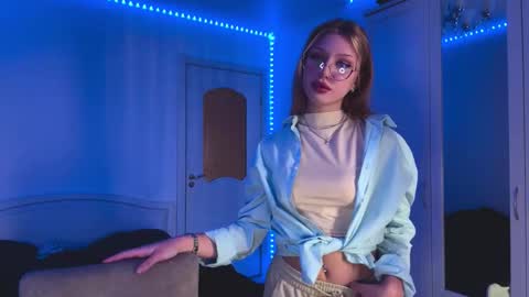 Stef online show from 02-21-26, 06:25