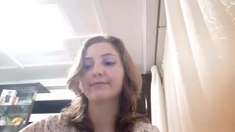 Snapshot of stephnietackett chatting on 12-22-25, 05:43 Stephanie online show from 12-22-25, 05:43