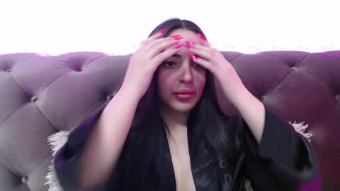 StepMommy19 online show from 02-18-25, 08:47