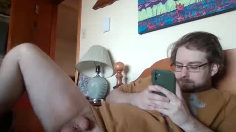 Ian23602 online show from 05-08-26, 09:09