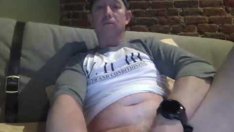 Snapshot of stetsondawg07 chatting on 03-07-25, 03:29 stetsondawg07 online show from 03-07-25, 03:29