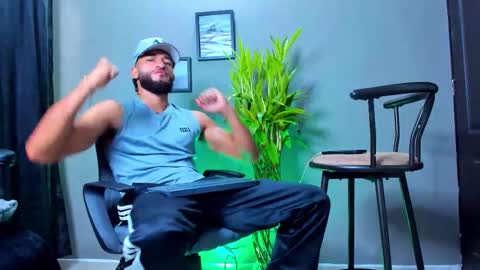 Steve  online show from 10-25-25, 02:24