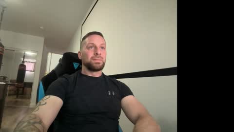 steve897819 online show from 01-06-26, 06:22