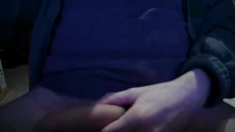 Snapshot of steve9925 chatting on 10-18-25, 01:45 steve9925 online show from 10-18-25, 01:45