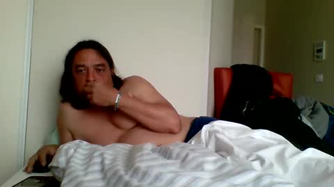 stevefromfrance online show from 05-03-26, 06:52
