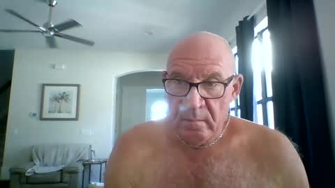 Snapshot of stevejons47 chatting on 09-15-25, 02:39 stevejons47 online show from 09-15-25, 02:39