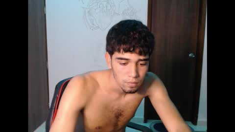 steven_126 online show from 11-04-25, 09:58