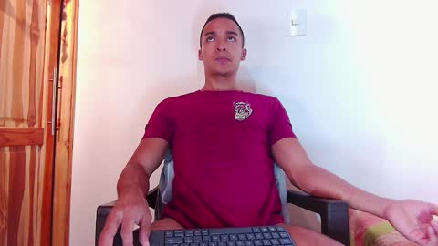 Snapshot of steven_modelo69 chatting on 02-09-25, 02:28 steven_modelo69 online show from 02-09-25, 02:28