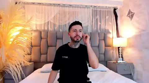 stevenandlaura_ online show from 07-23-26, 06:00
