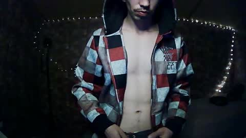 Snapshot of stevenbrookless chatting on 05-14-26, 03:24 Steve online show from 05-14-26, 03:24