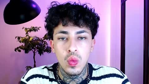 Daniel Steven Navarro online show from 04-04-26, 12:09