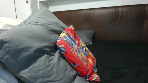 stevenpit online show from 04-22-26, 03:42