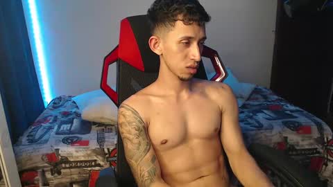 Snapshot of stevensex501 chatting on 02-27-25, 05:34 steven online show from 02-27-25, 05:34