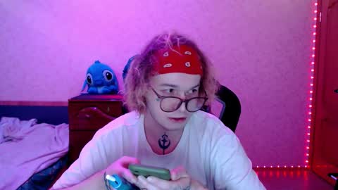 Steve online show from 09-15-25, 01:22