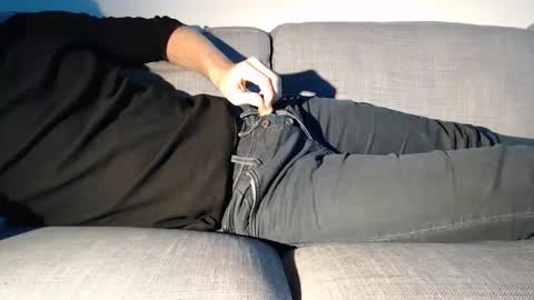 Snapshot of steveo_85 chatting on 12-13-24, 03:00 white beef online show from 12-13-24, 03:00