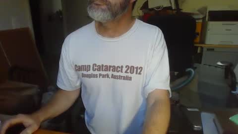 Snapshot of stevethetigerr chatting on 06-01-26, 05:09 SteveTheTigerr online show from 06-01-26, 05:09