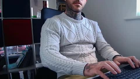 stevie_rae online show from 10-25-25, 04:02