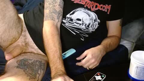 Snapshot of steviestiff chatting on 12-25-24, 12:37 Steve online show from 12-25-24, 12:37