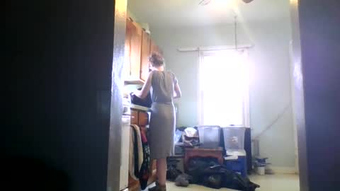 stickyredfunsize online show from 11-09-25, 03:54