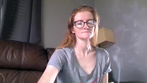 stickyredfunsize online show from 11-18-25, 04:44