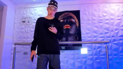 Stiven  brendan online show from 10-01-25, 06:30