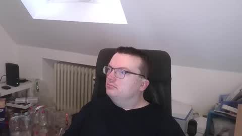 Oliver online show from 02-24-26, 08:01