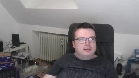 Oliver online show from 04-09-26, 07:30