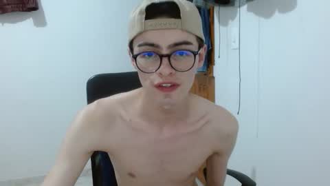 Snapshot of stiv_grant chatting on 05-01-26, 12:04 stiv_grant online show from 05-01-26, 12:04