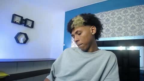 Stiven  online show from 10-04-25, 08:51