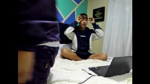 Snapshot of stivenred chatting on 12-11-24, 02:19 Stiven online show from 12-11-24, 02:19