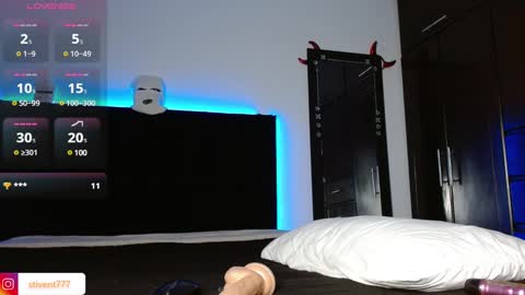 stiven tellez  online show from 03-01-25, 07:08