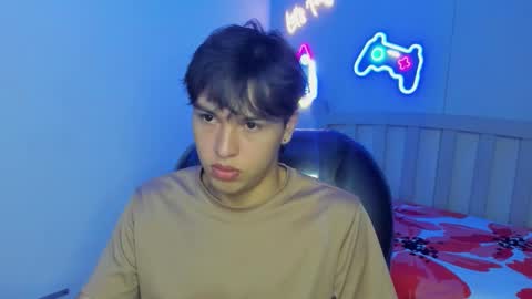 Snapshot of stiwentwink chatting on 10-06-25, 01:08 Stiwen online show from 10-06-25, 01:08