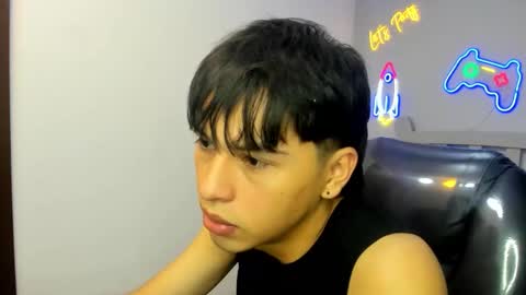 Snapshot of stiwentwink chatting on 10-10-25, 07:24 Stiwen online show from 10-10-25, 07:24