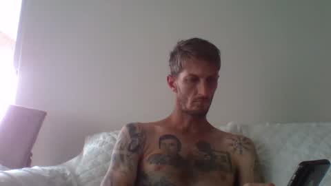 Snapshot of stix35 chatting on 02-14-26, 09:50 stix35 online show from 02-14-26, 09:50