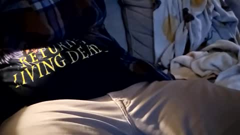 Snapshot of stockinggeek chatting on 11-18-25, 04:28 StockingGeek online show from 11-18-25, 04:28