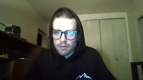 stockingsnfeet online show from 12-17-24, 09:49