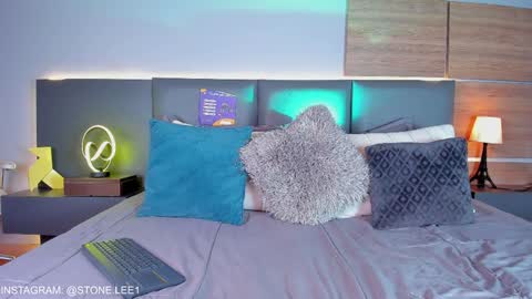 Snapshot of stone_lee_ chatting on 12-04-24, 06:11 Stone Lee  online show from 12-04-24, 06:11