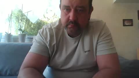 stoned1983 online show from 04-23-26, 07:41