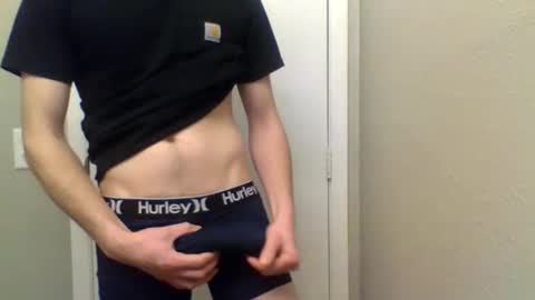 Snapshot of stoned32w chatting on 03-13-26, 02:45 Cameron online show from 03-13-26, 02:45