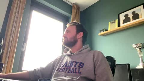 Snapshot of stonednboner chatting on 01-26-25, 01:15 Stonerboner online show from 01-26-25, 01:15