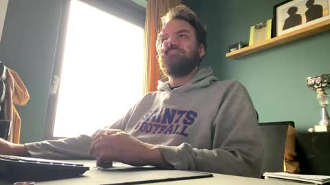 Snapshot of stonednboner chatting on 02-09-25, 12:52 Stonerboner online show from 02-09-25, 12:52