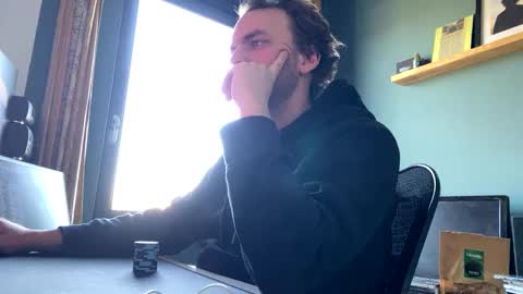 Snapshot of stonednboner chatting on 02-18-25, 01:00 Stonerboner online show from 02-18-25, 01:00