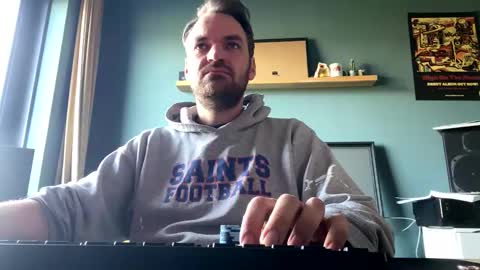 Stonerboner online show from 11-04-25, 09:41