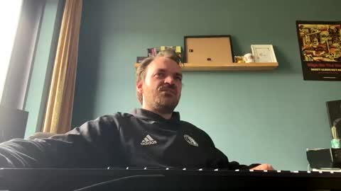 Stonerboner online show from 04-11-26, 01:37