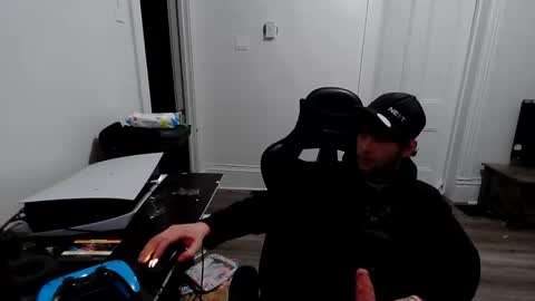 Snapshot of stonedpanda77 chatting on 03-07-26, 03:36 stonedpanda77 online show from 03-07-26, 03:36